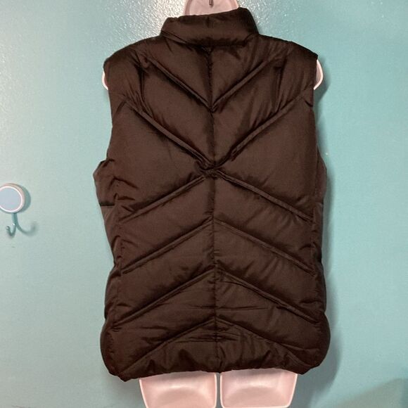 Eddie Bauer Womens Size L Premium Goose Down Black Quilted Zip Front Vest - Picture 8 of 11